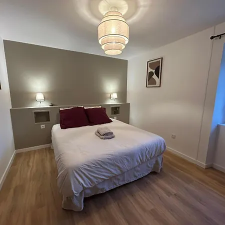 Ferienhaus Le De L'arche Brie-sous-Archiac