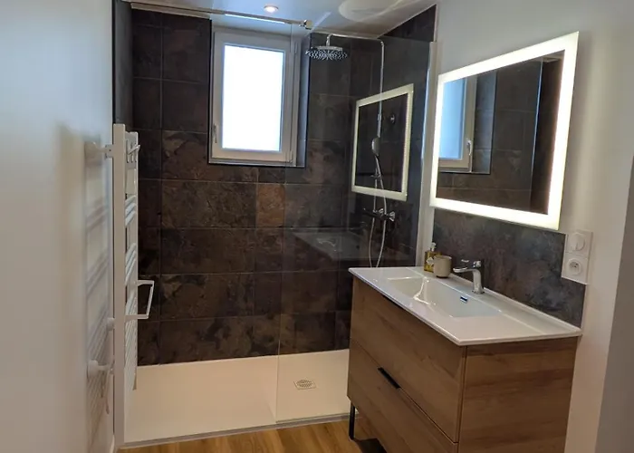 Le De L'arche Ferienhaus